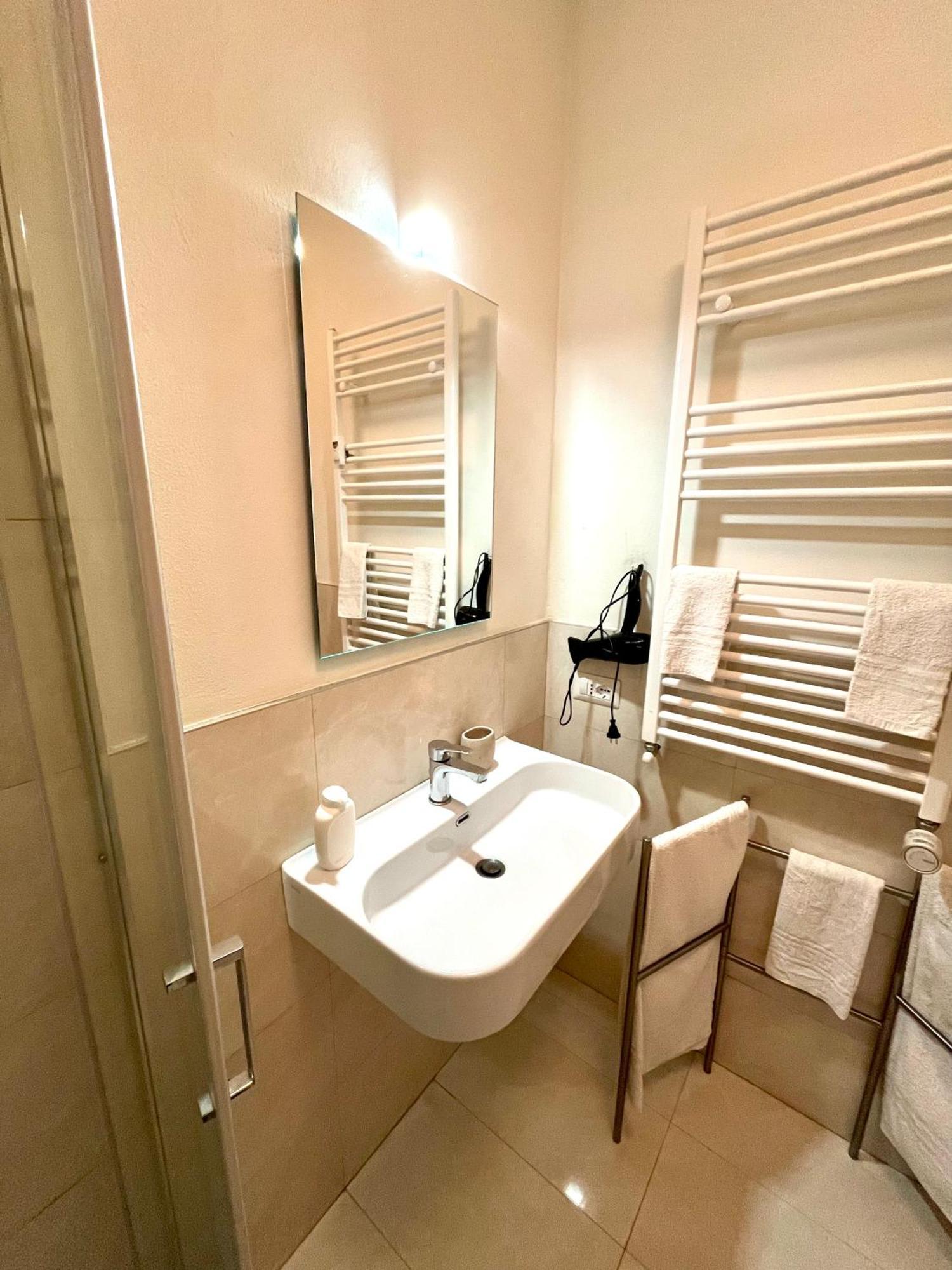Il Nido 14 Appartement Milaan Buitenkant foto